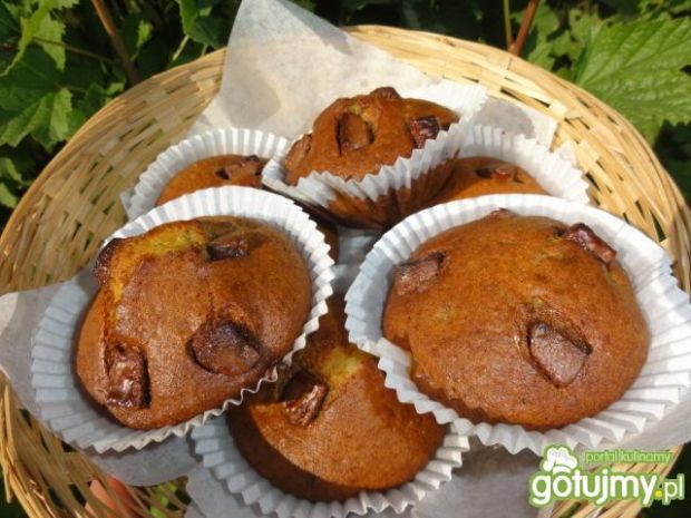 Przepis  muffinki z bananami i czekoladą przepis