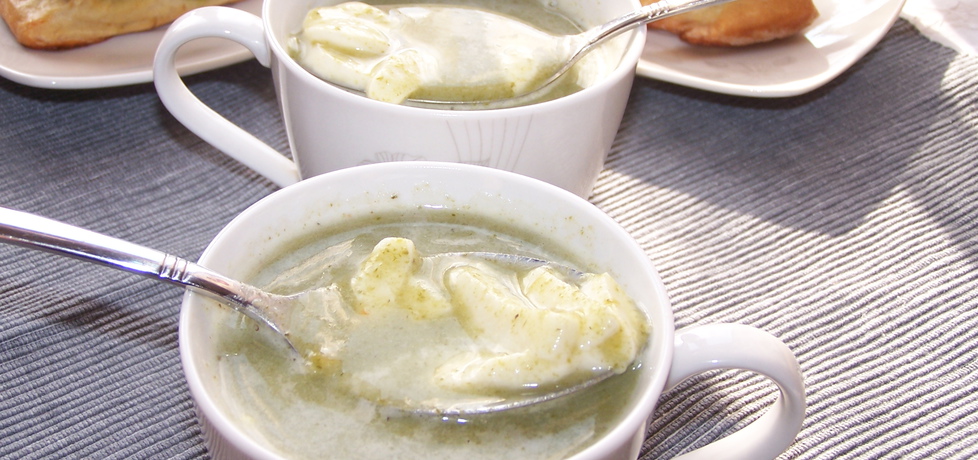 Zielony krem z mozzarellą, czyli zupa ziemniaczano
